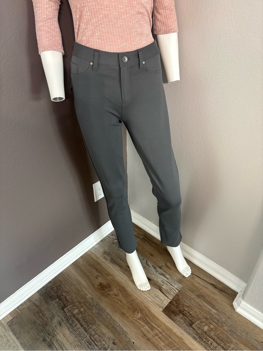 Calvin Klein Jeans Womens Stretch Ponte Knit Pants 6 Fossil Grey NWT